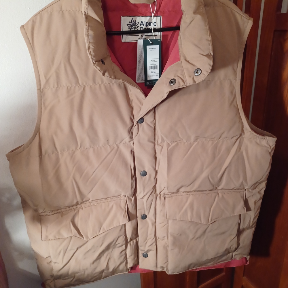 Alpine Design Men's XL Puffer Vest Sand New W/Tags